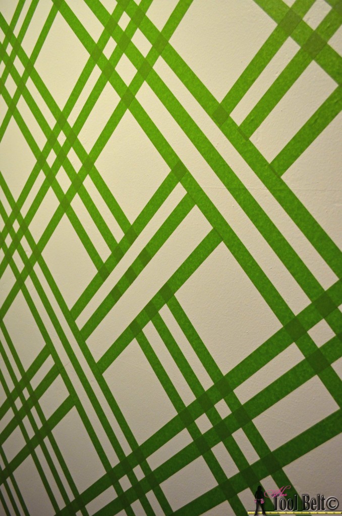 Painting a geometric wall on hertoolbelt.com Taping it Modern