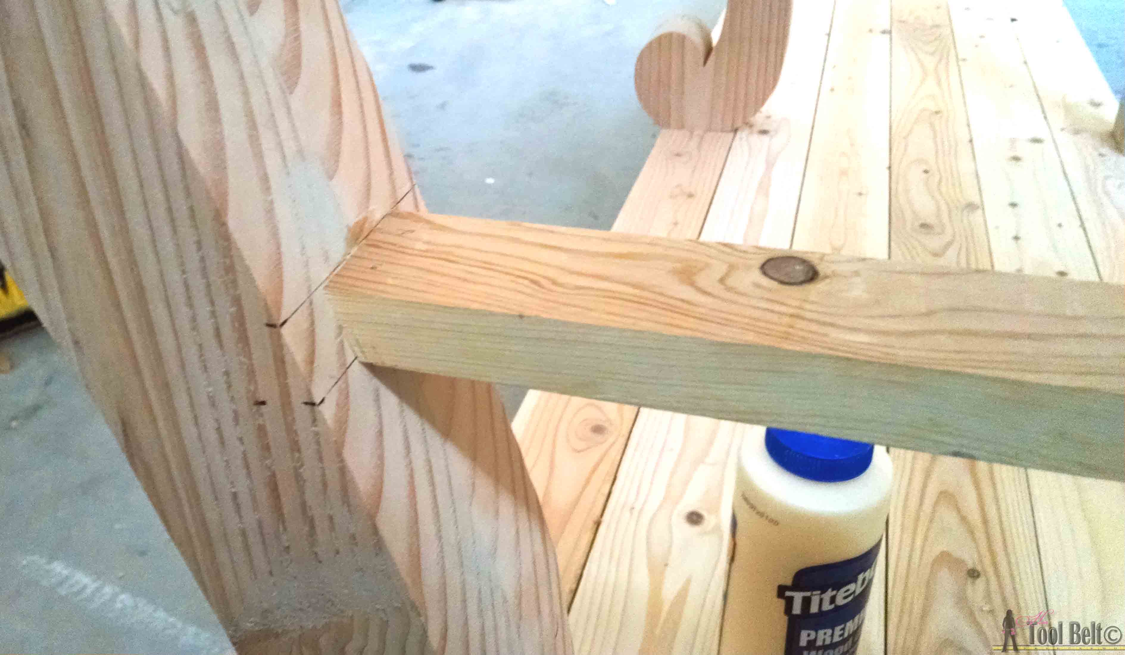 Build a console table with awesome scroll legs, definitely a statement piece! Free woodworking plans.