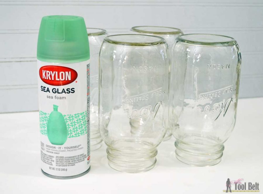 Simple box centerpiece plans with lots of variations on length and height. Check out how to transform regular mason jars into pretty sea glass jars