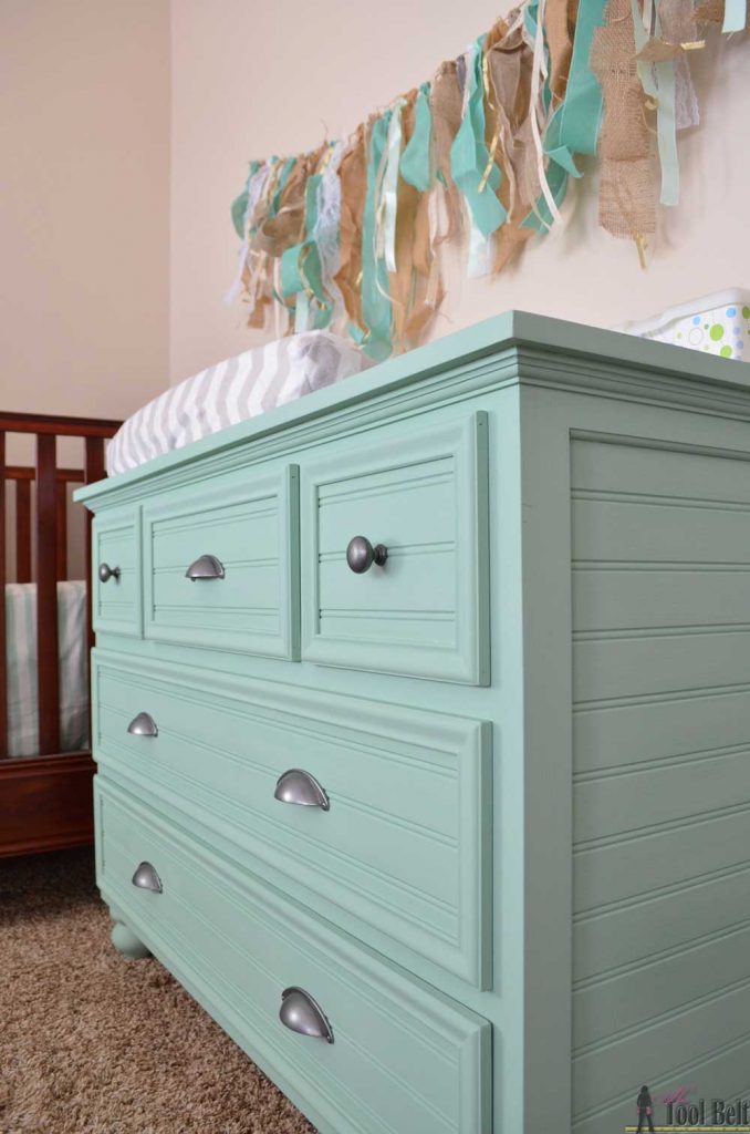 Free plans to build a DIY 5 drawer dresser/changing table with bead board detail.