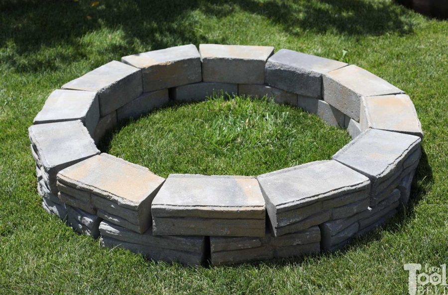 trial ring - How to build a DIY backyard firepit with wall blocks from Home Depot.